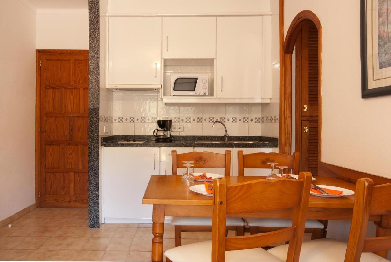 Pinos Altos 11 Apartman Cala de Sant Vicenc Kültér fotó